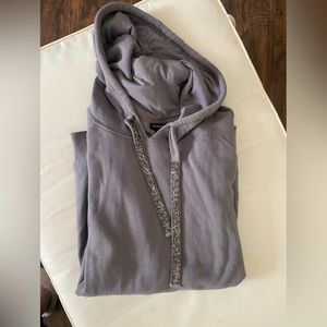 Torrid sweatshirt, sparkly tie